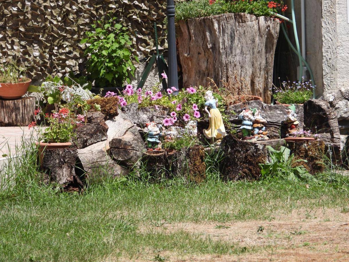 B&B La Tana Dell'Orso Villalago Kültér fotó